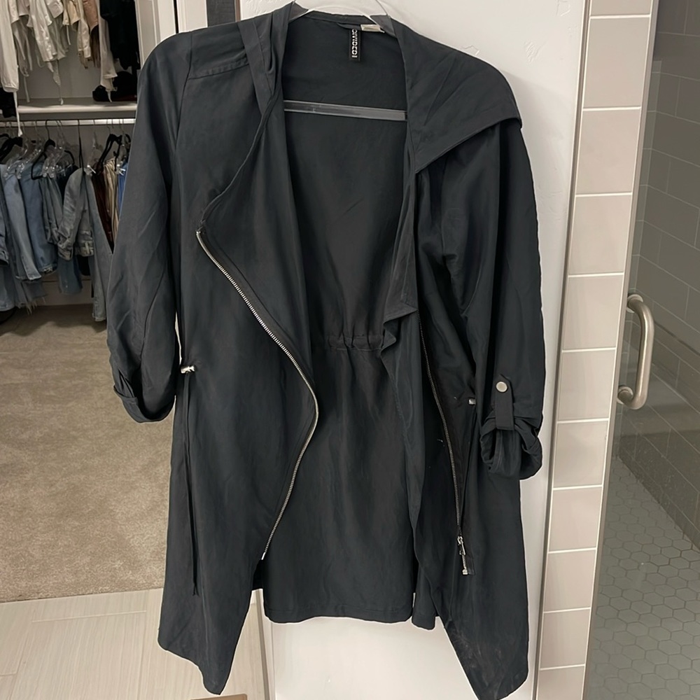 Grey Size US 8 H&M light jacket with hood, zip up and drawstring